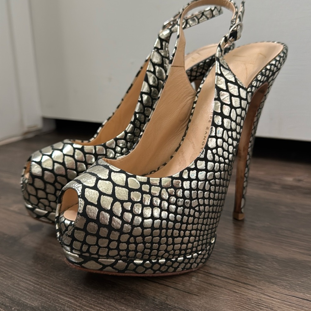 Giuseppe Zanotti heels